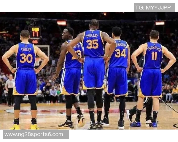 太阳与勇士的巅峰对决谁能在季后赛中笑到最后揭晓精彩战局